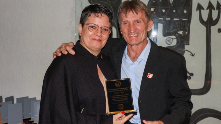 A Federação Catarinense de Judô.....